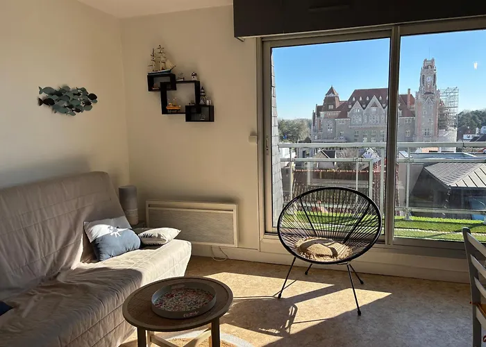 Appartement à Côté Du Marché Couverts *